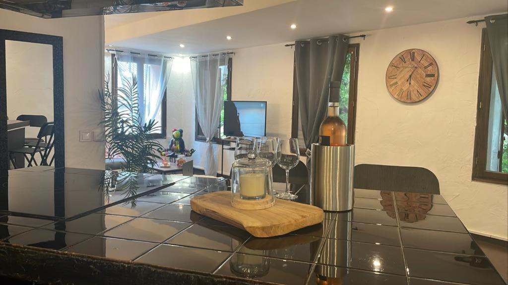 Appartement T3 La Madrague/ Les Calanques Марсель Екстер'єр фото